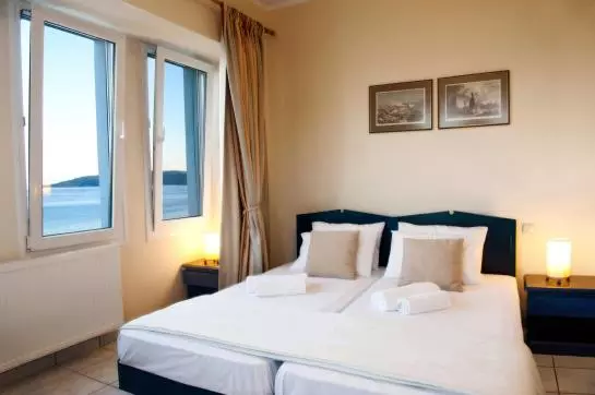 Sea Breeze Hotel Apartments