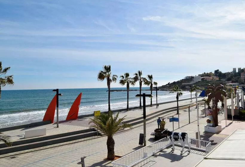 Apartamentos Oropesa Primera Línea 3000