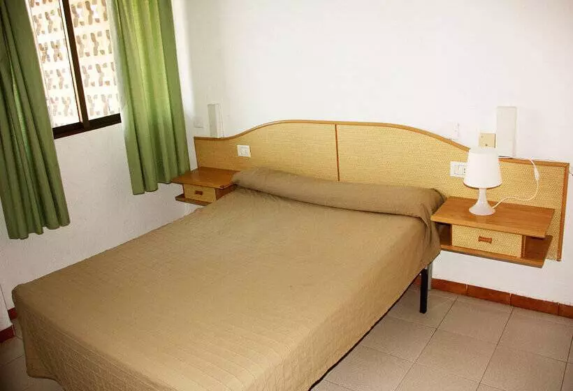 Apartamentos Oropesa Primera Línea 3000