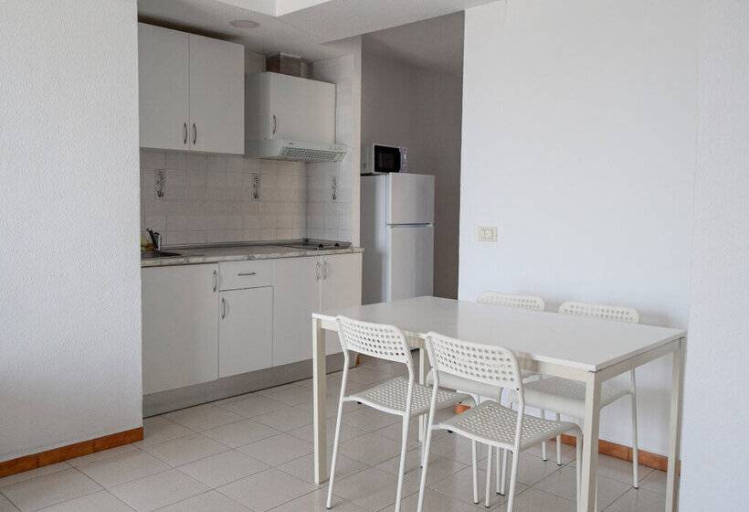 Apartamentos Oropesa Primera Línea 3000