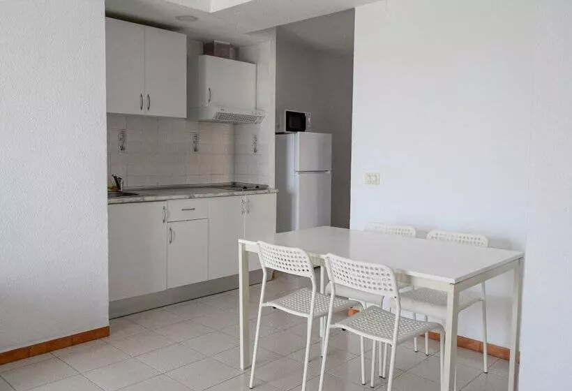 Apartamentos Oropesa Primera Línea 3000