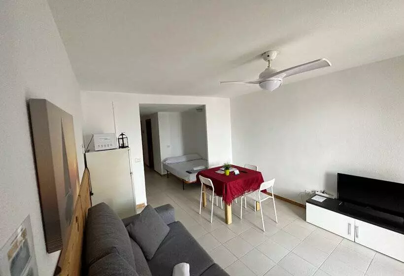 Apartamentos Oropesa Primera Línea 3000