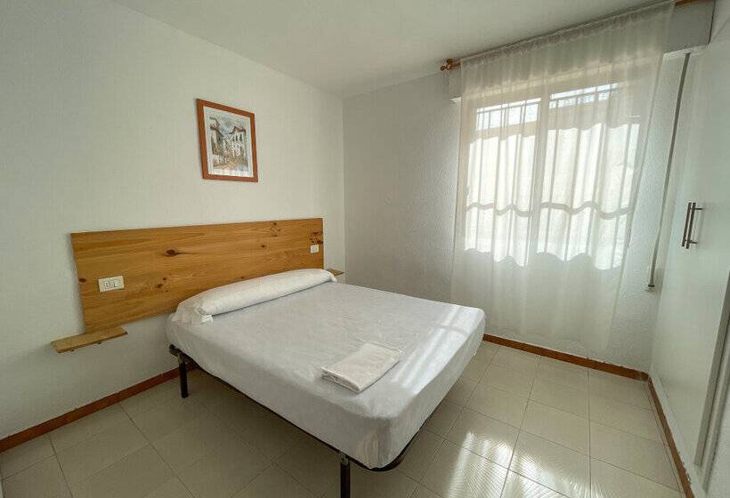 Apartamentos Oropesa Primera Línea 3000