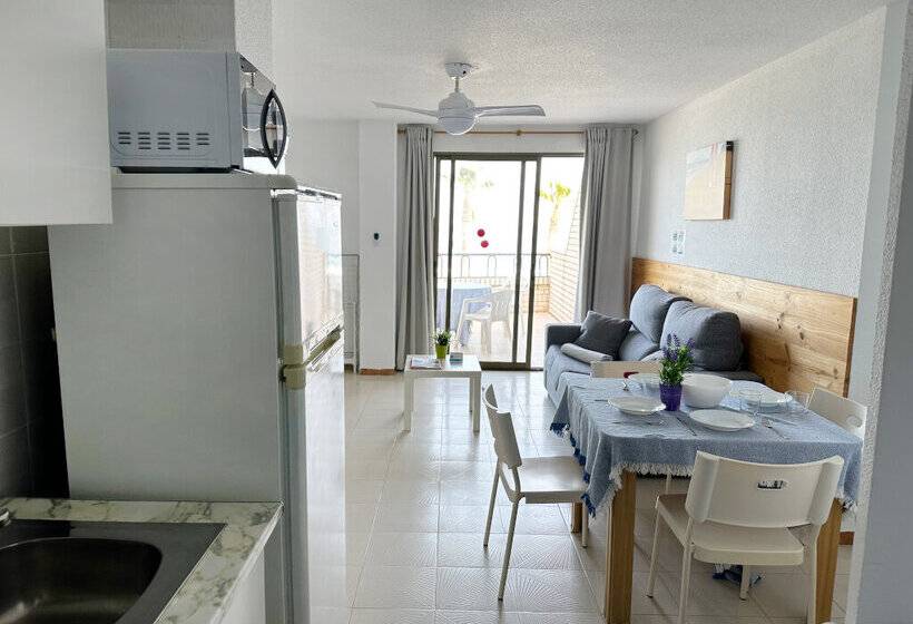Apartamentos Oropesa Primera Línea 3000