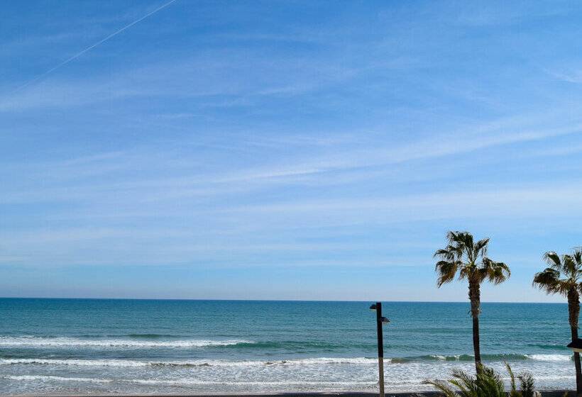 Apartamentos Oropesa Primera Línea 3000