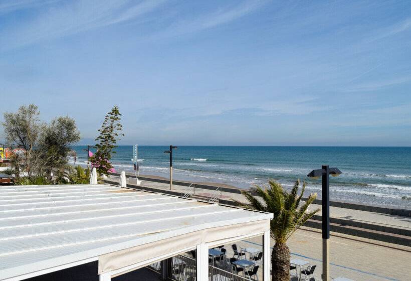 Apartamentos Oropesa Primera Línea 3000