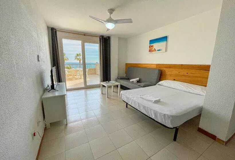 Apartamentos Oropesa Primera Línea 3000