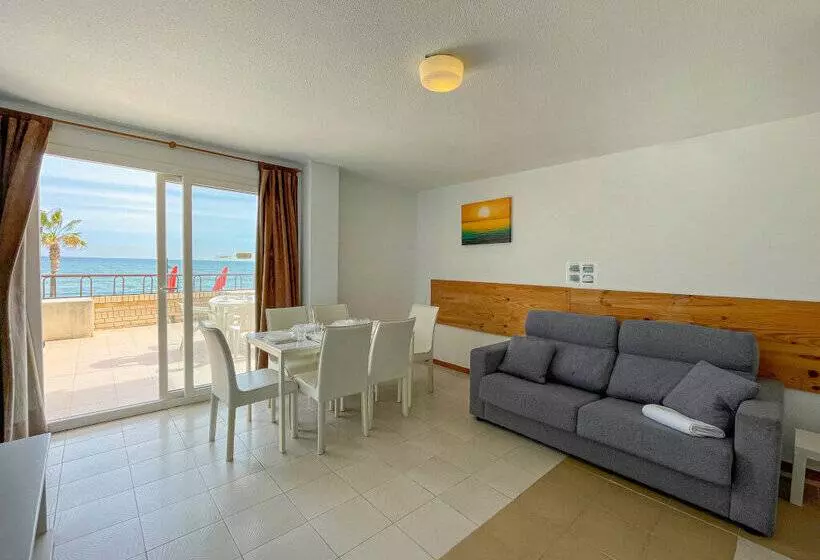 Apartamentos Oropesa Primera Línea 3000