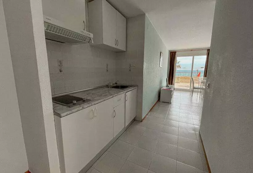 Apartamentos Oropesa Primera Línea 3000