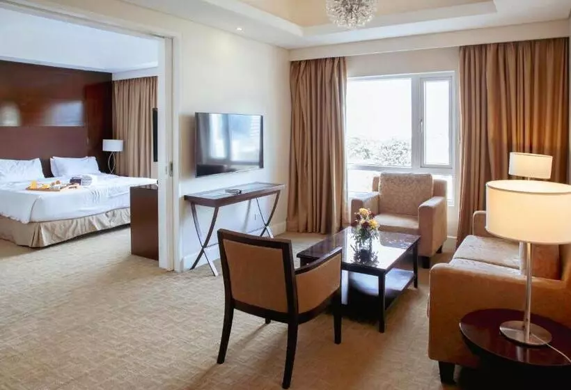 Harolds Hotel Cebu Formerly Harolds Evotel Cebu