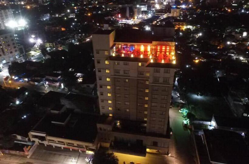 Harolds Hotel Cebu Formerly Harolds Evotel Cebu