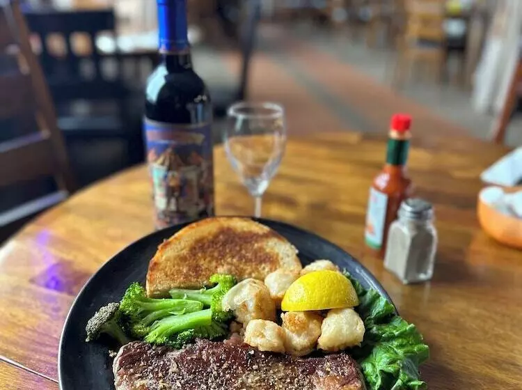 酒店 Alaska Angler's Inn