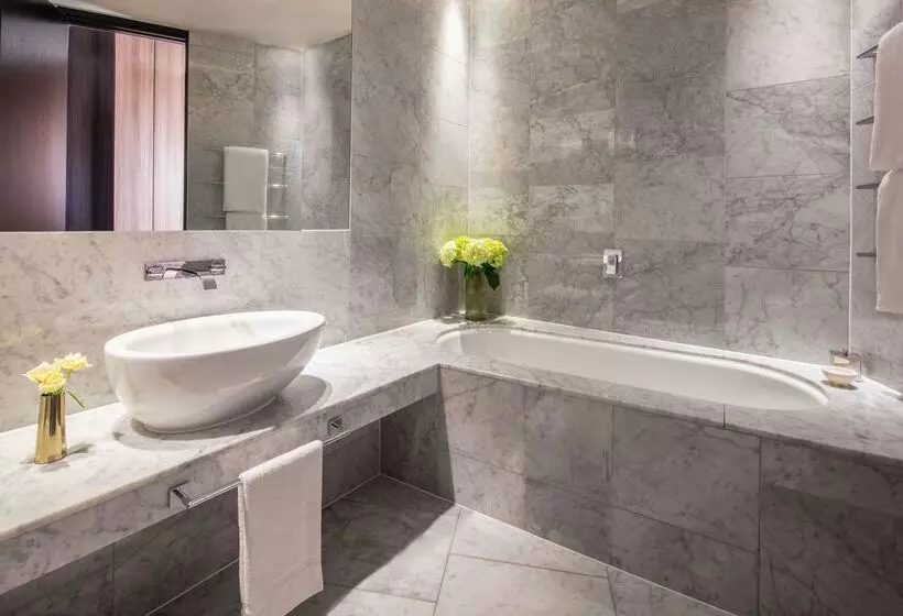 ホテル Anantara The Marker Dublin