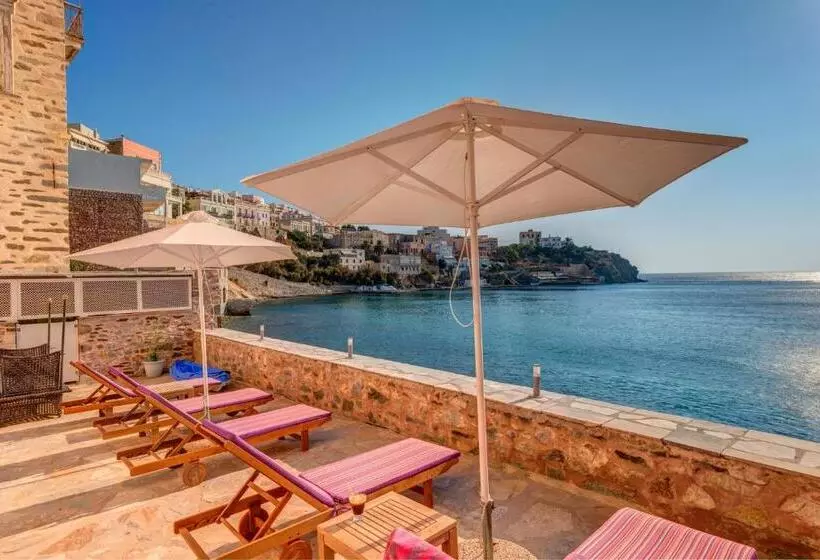 هتل Apollonion Palace