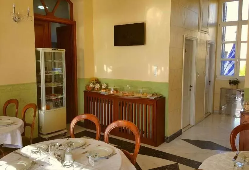 هتل Apollonion Palace