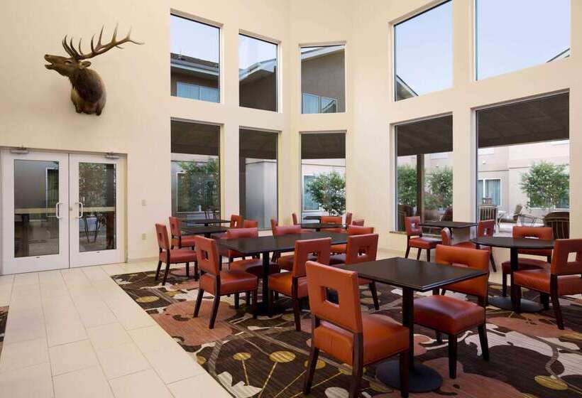 Отель Baymont By Wyndham Hobbs