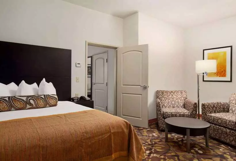 酒店 Baymont By Wyndham Hobbs