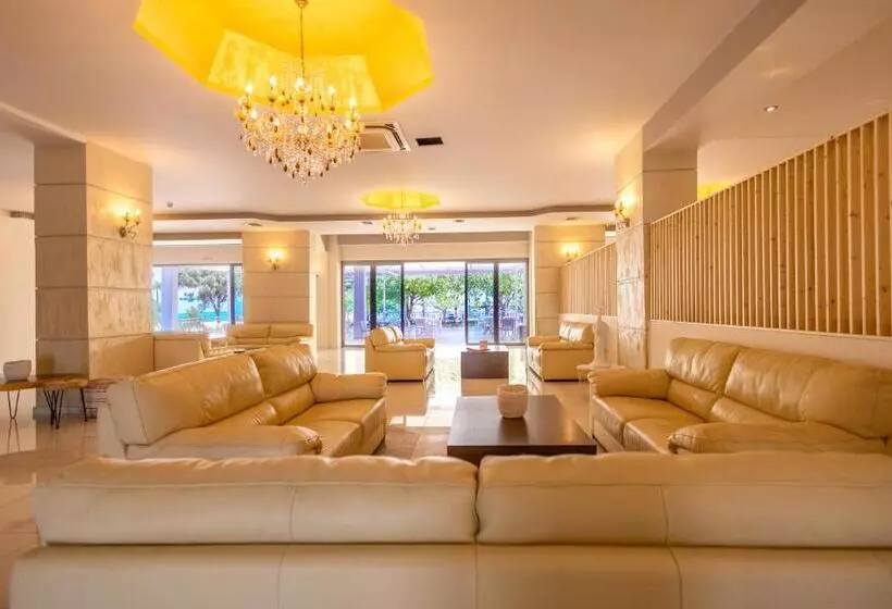 Hotel Buka Sandy Beach