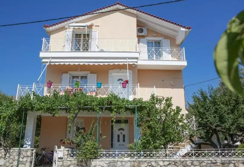 בית מלון כפרי Casa Di Sonia