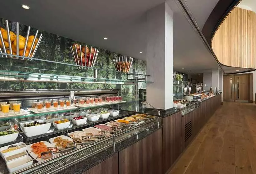 Отель Hilton At St George S Park, Burton Upon Trent