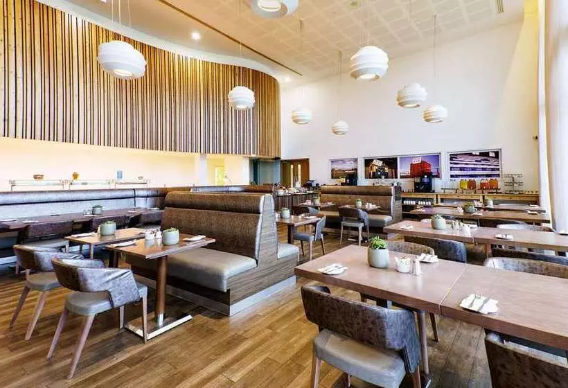 Отель Hilton At St George S Park, Burton Upon Trent