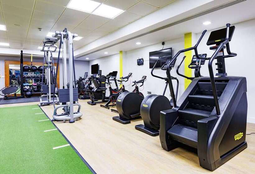 호텔 Hilton At St George S Park, Burton Upon Trent