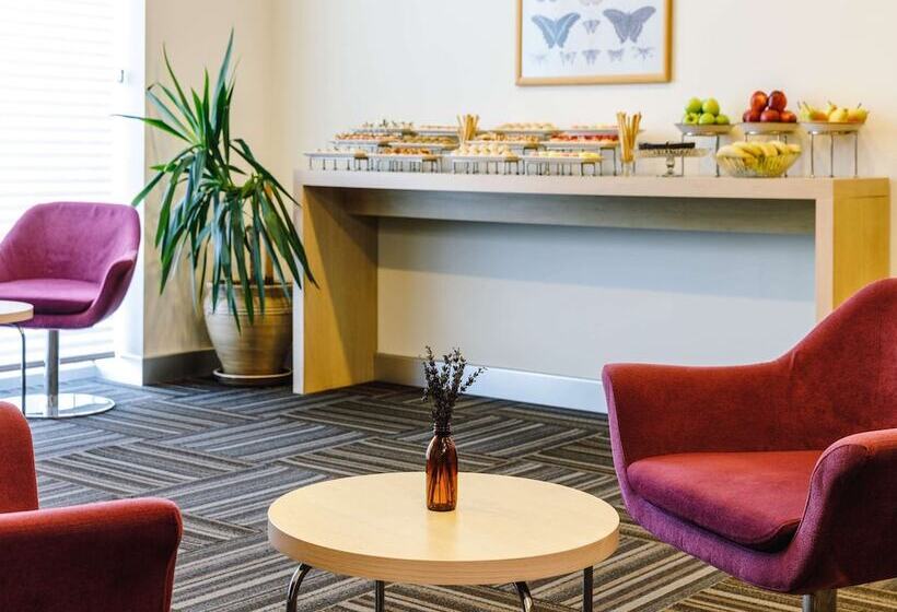 בית מלון כפרי Ibis Istanbul Esenyurt