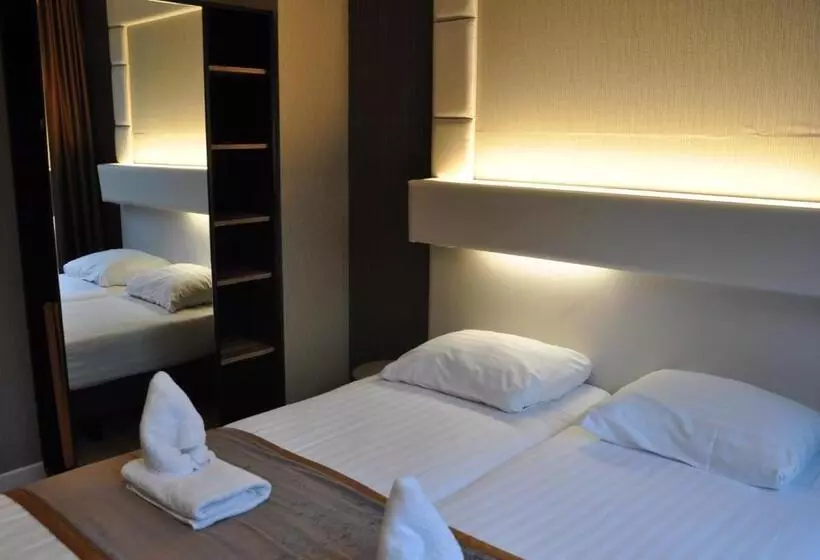 בית מלון כפרי Mosaic City Centre