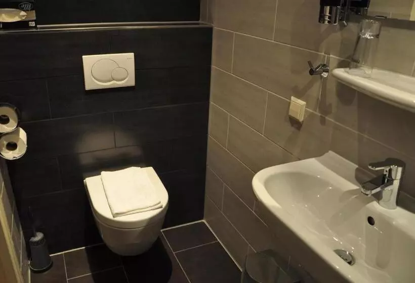 בית מלון כפרי Mosaic City Centre