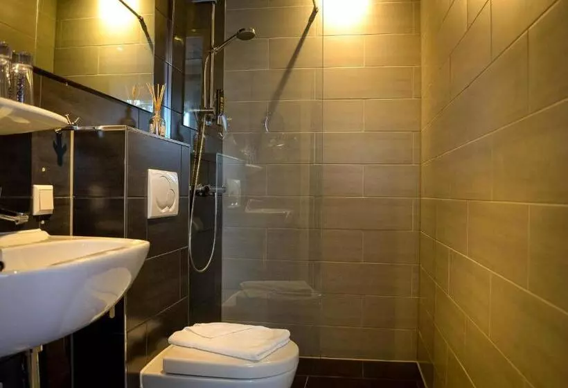 בית מלון כפרי Mosaic City Centre