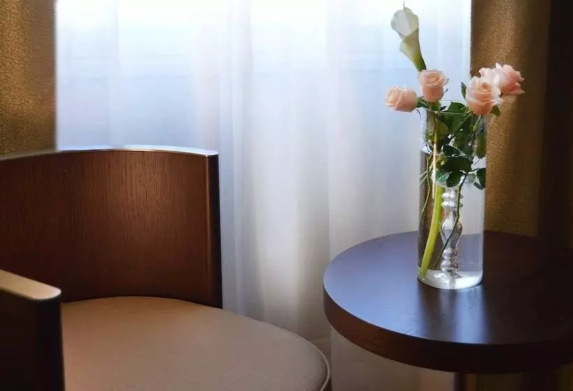 هتل Palazzo Esedra