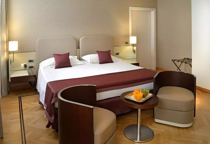 هتل Palazzo Esedra