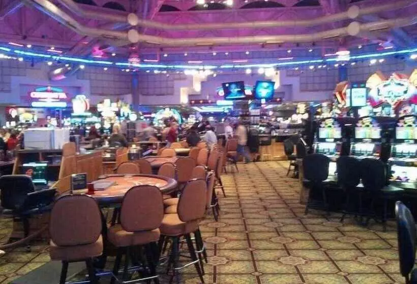 Seven Clans Hotel At Coushatta