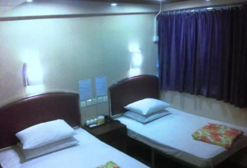 هتل Kowloon Youth Village Tsim Sha Tsui 九龙青年公寓