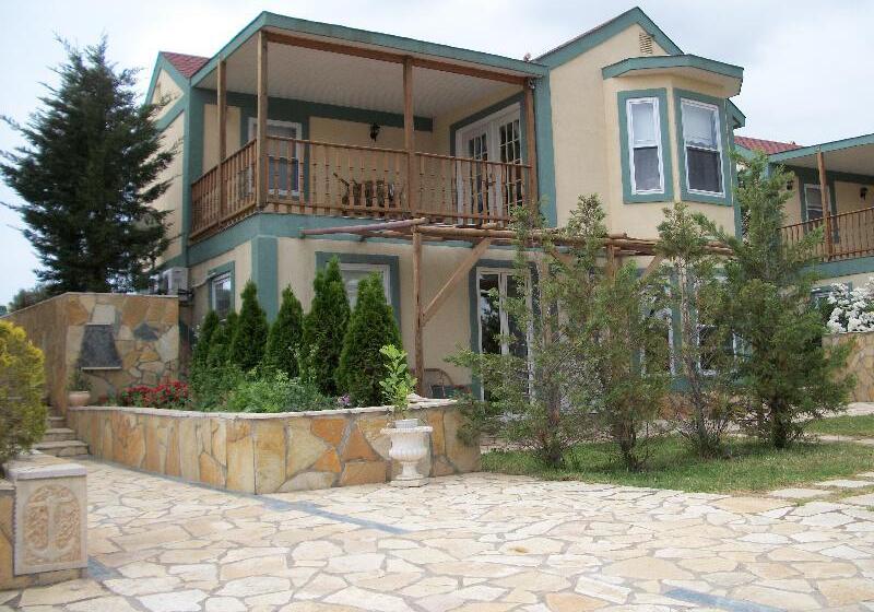 Hotel Zest @ Xi Beach