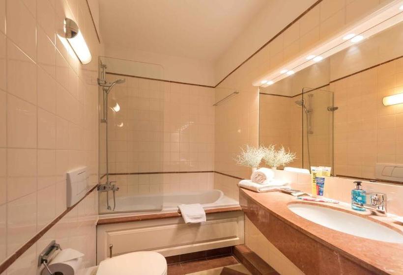 Htel Serviced Apartments Amstelveen