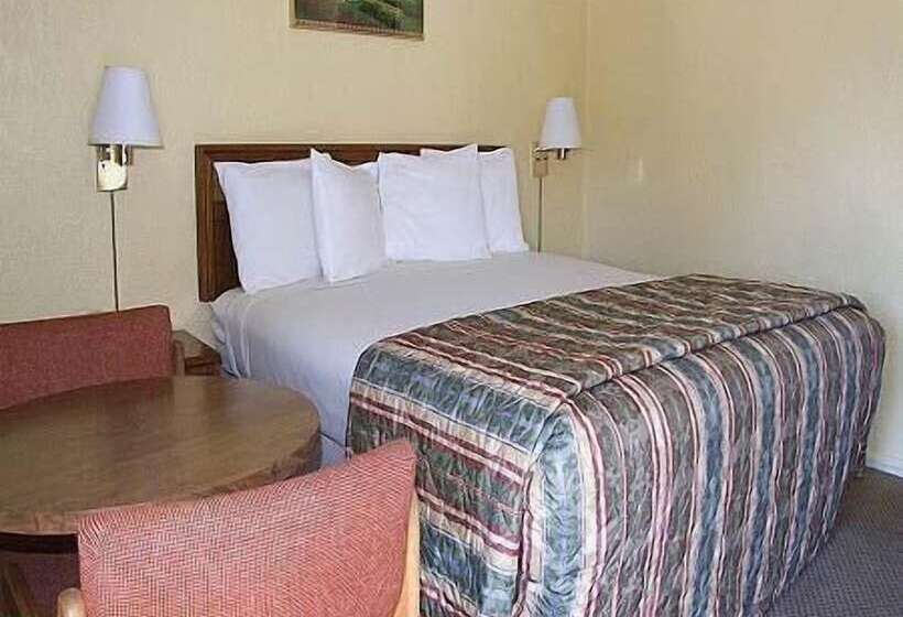 فندق على الطريق Mountain View Inn Yreka Ca
