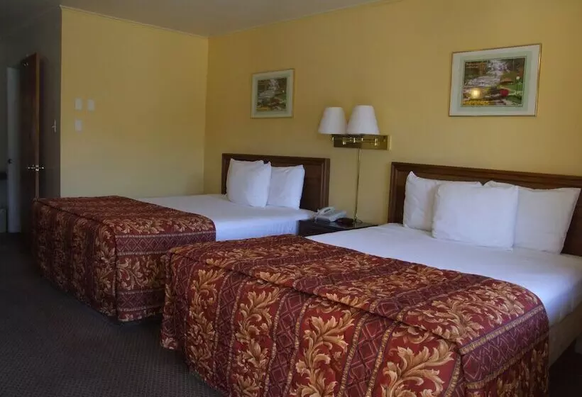 Мотель Mountain View Inn Yreka Ca