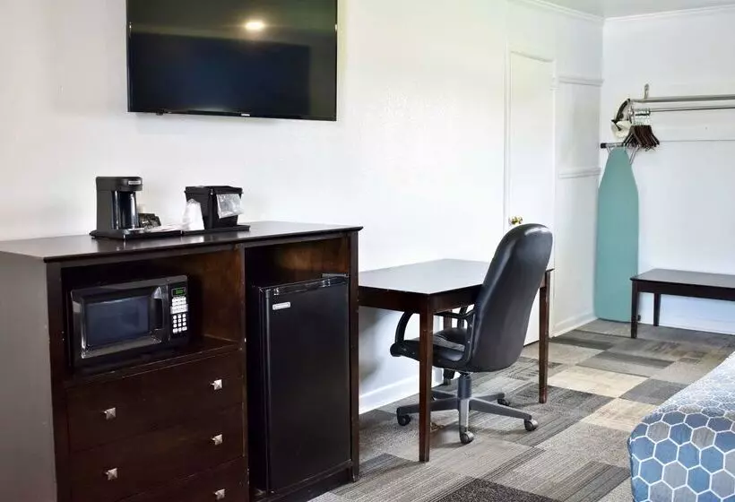 Мотель Rodeway Inn