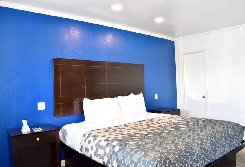 Мотель Rodeway Inn