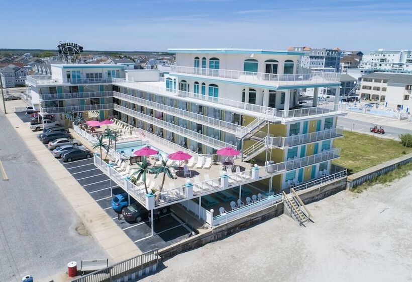 Paradise Oceanfront Resort