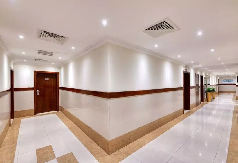 Pearl Marina Hotel Apartments