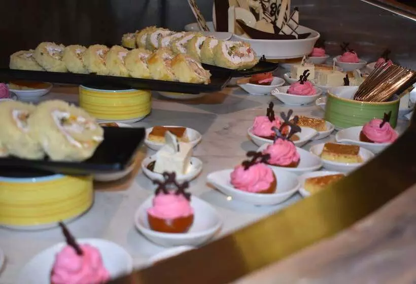 Pearl Marina Hotel Apartments