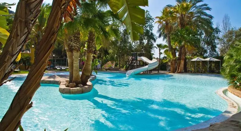 استراحتگاه Marconfort Altea Hills