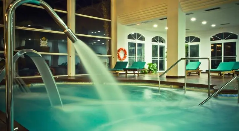 استراحتگاه Marconfort Altea Hills