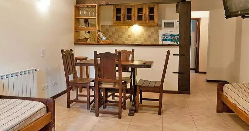 Ayres De Carilo By Hs