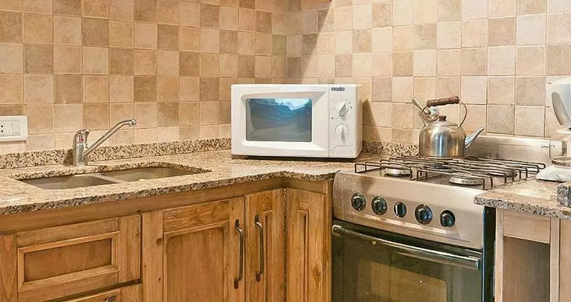 Ayres De Carilo By Hs