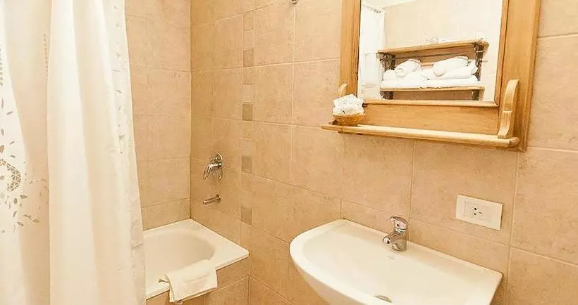 Ayres De Carilo By Hs