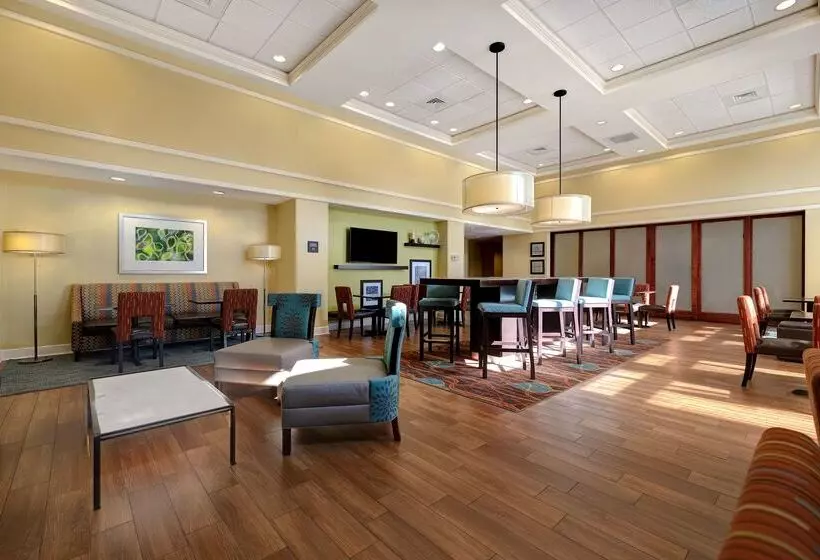 Hampton Inn & Suites Pensacola/gulf Breeze