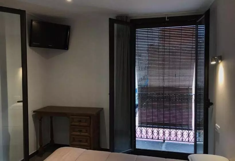 Hostal Radio Barcelona